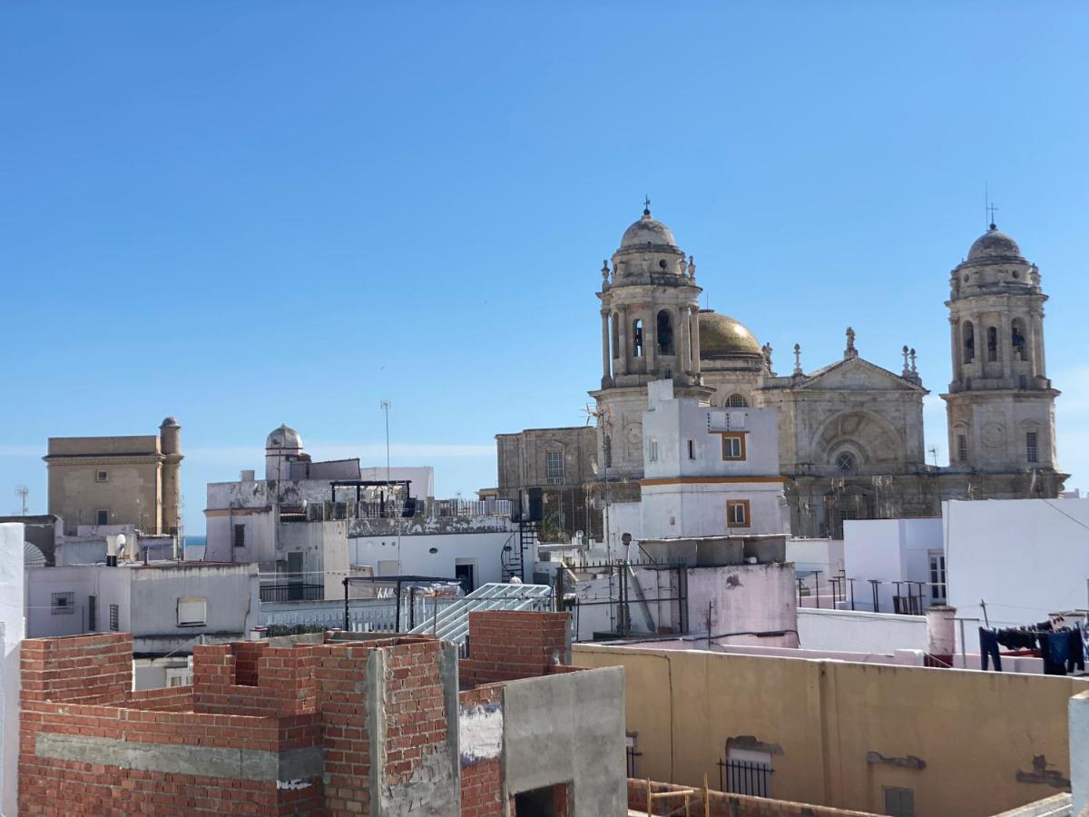 Apartamento Colon 1451 - Pleno Centro Y Wifi Gratis Cadiz Luaran gambar