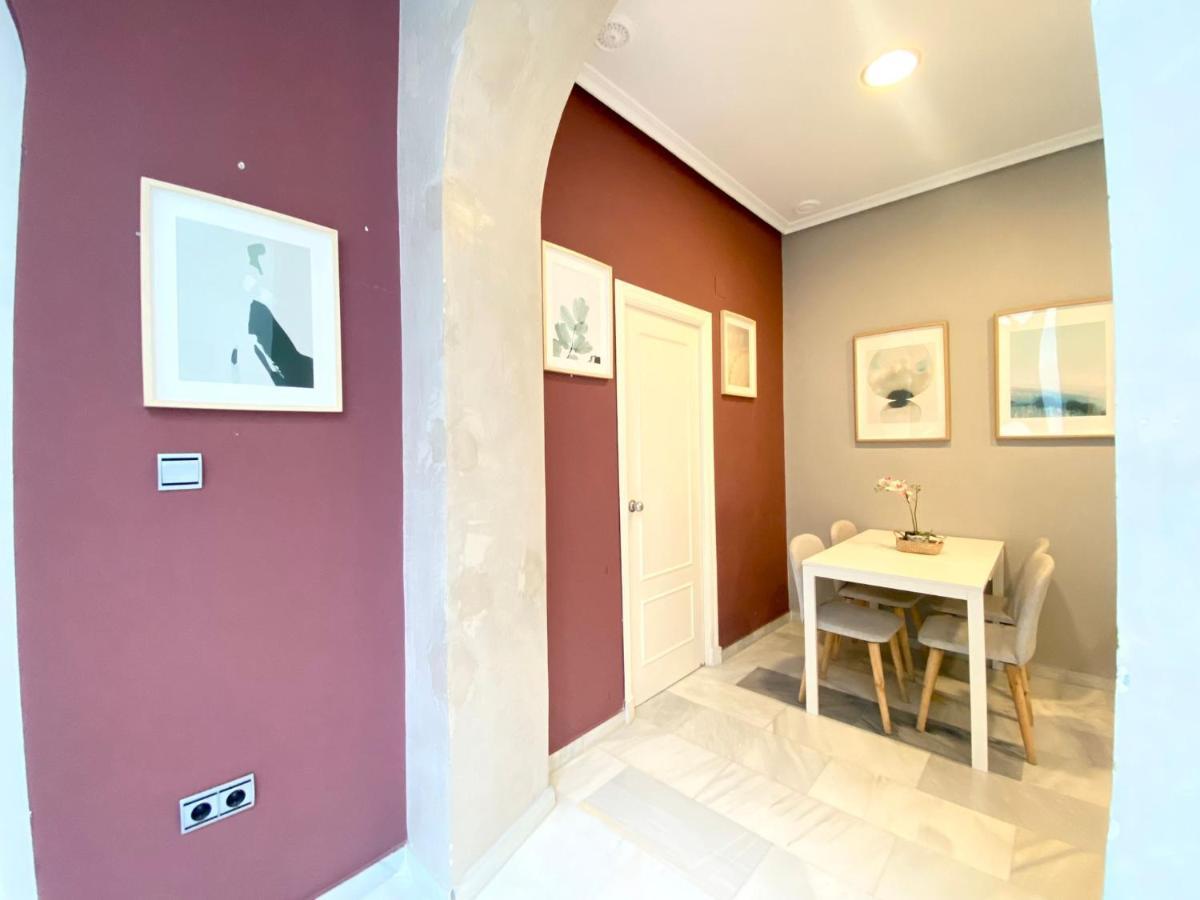 Apartamento Colon 1451 - Pleno Centro Y Wifi Gratis Cadiz Luaran gambar