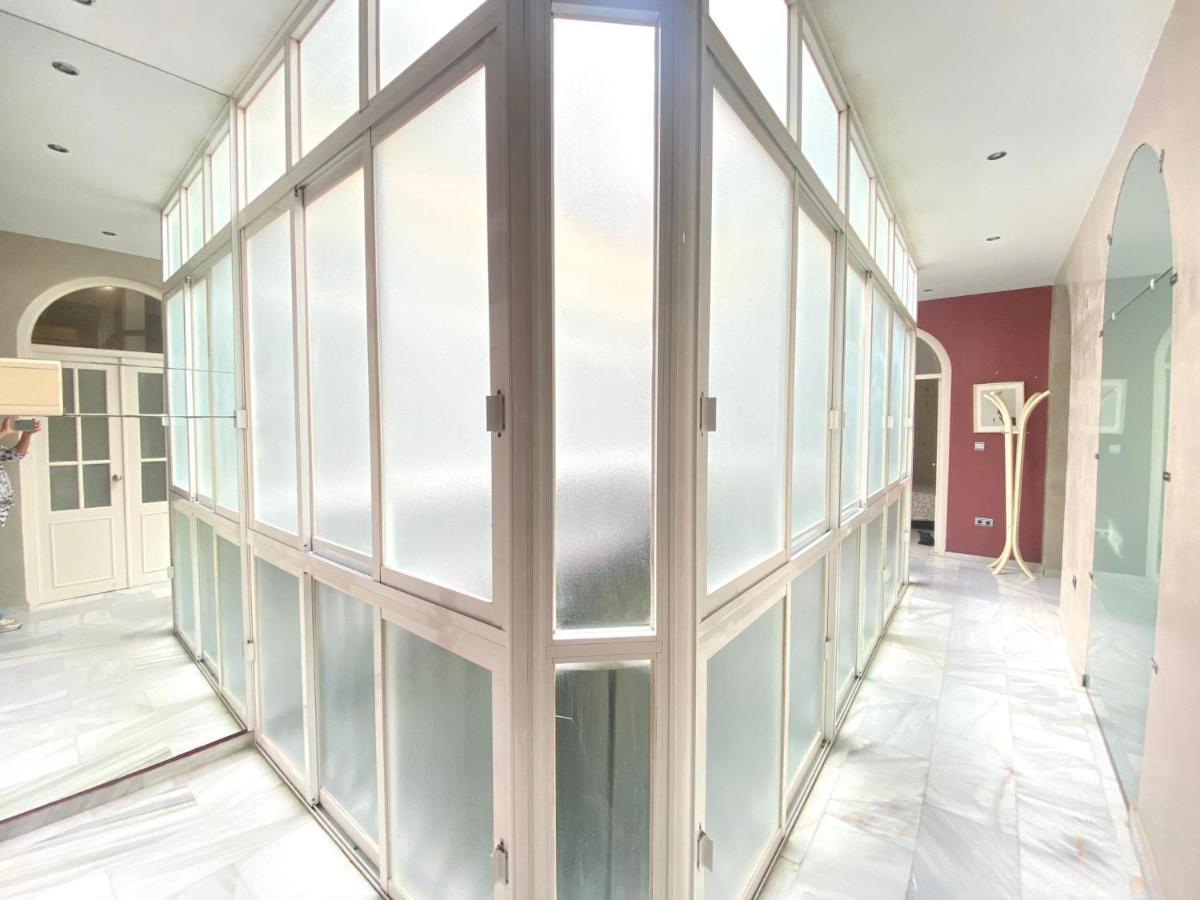 Apartamento Colon 1451 - Pleno Centro Y Wifi Gratis Cadiz Luaran gambar