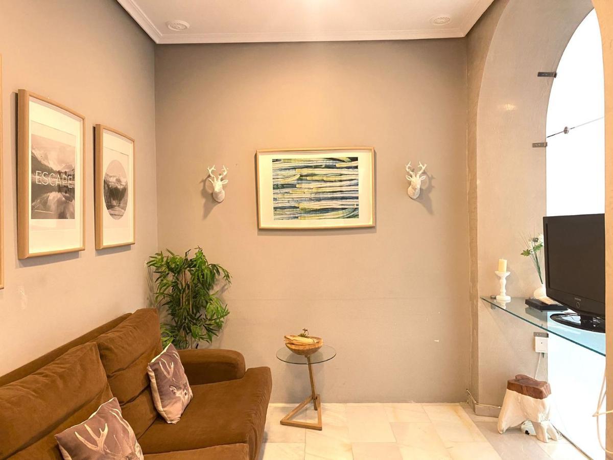 Apartamento Colon 1451 - Pleno Centro Y Wifi Gratis Cadiz Luaran gambar